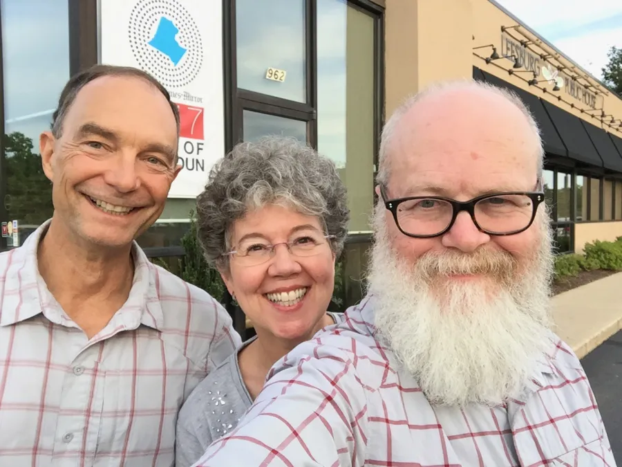 Ralph, Kim and Gravity