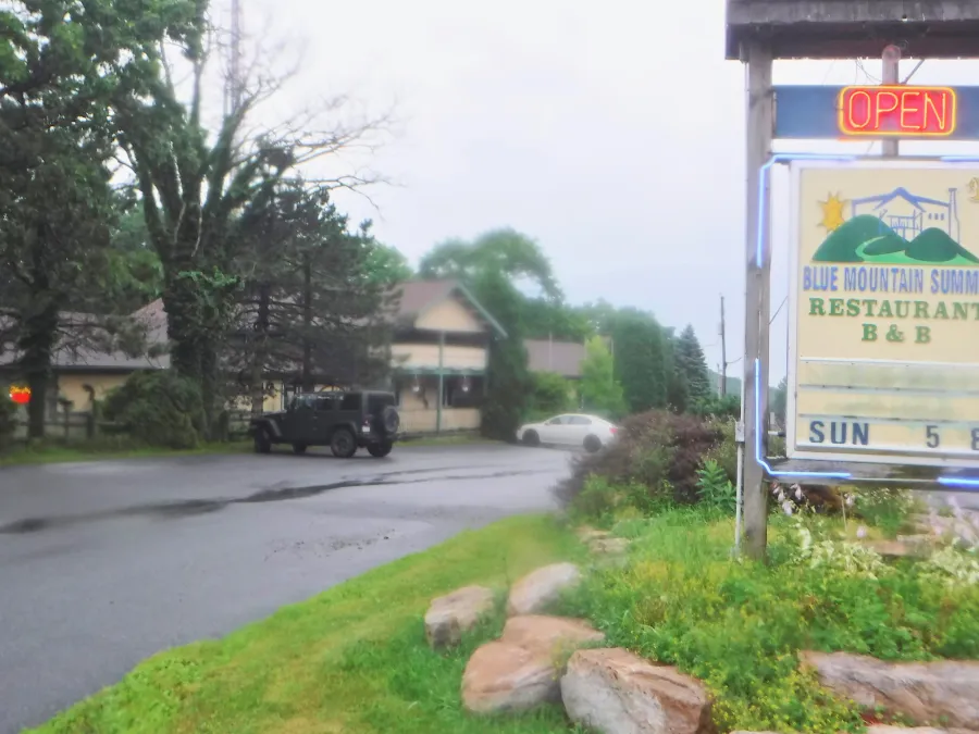 Blue Mountain Summit Restaurant and B&B