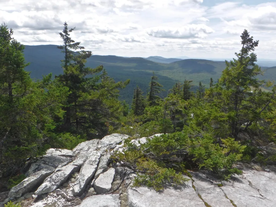 Quartzite Ledges