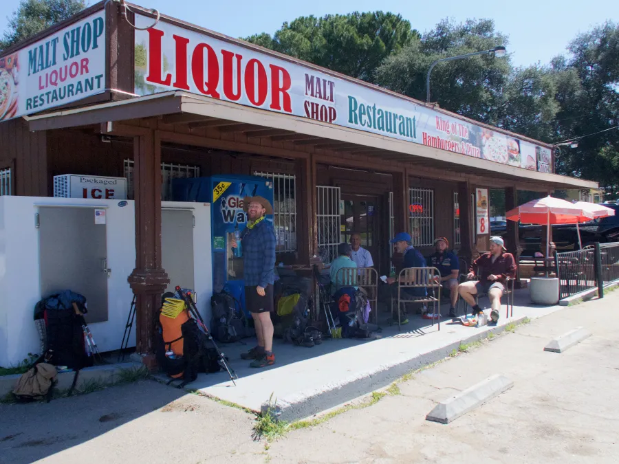 Oak Shores Malt Shop