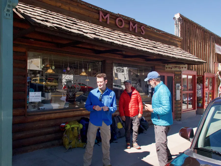 Mom’s Pie House