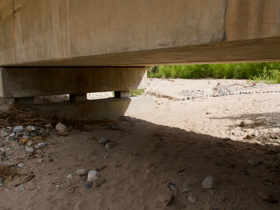 Low overpass at Interstate 15