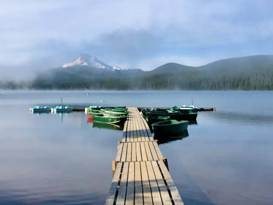 Olallie Lake and a view of Mt. Jefferson