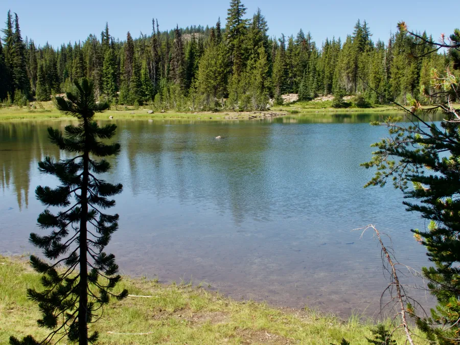 Sisters Mirror Lake
