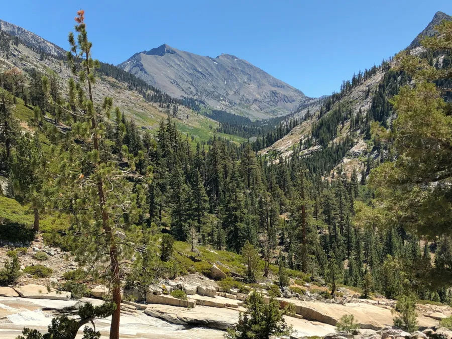 A view of Diamond Peak