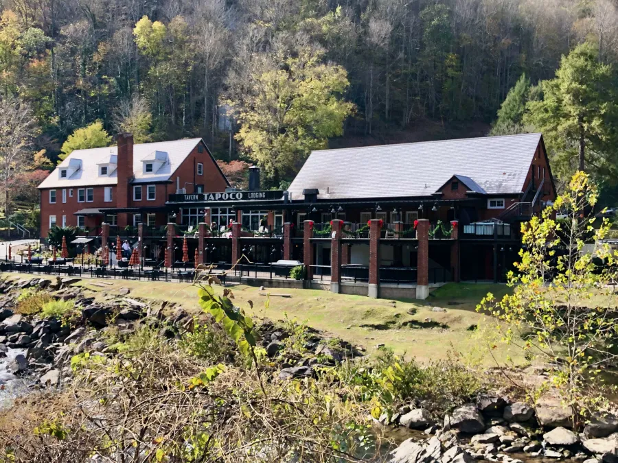 Tapoco Lodge