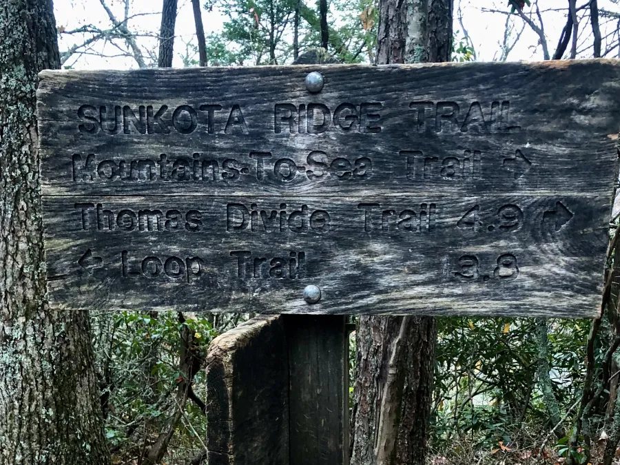 A trail sign marking the Sunkota Ridge Trail