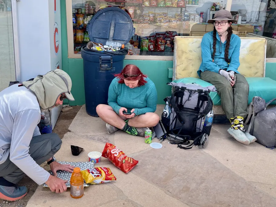 Zigzag, Thirteen, and Baguette at the store in Hachita