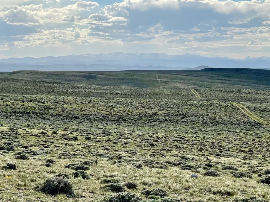 A view of the mountains of Wind River Range