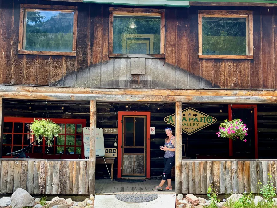 Arapaho Valley Ranch lodge