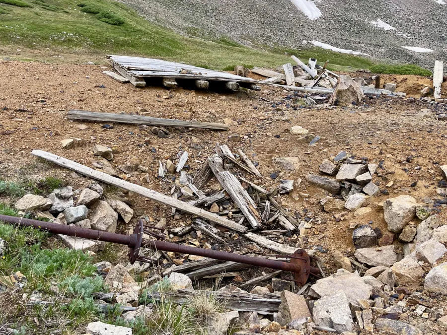 Ruins of a mine in Ruby Gulch