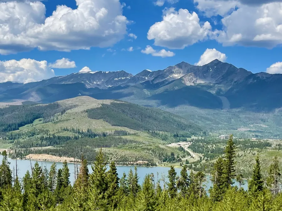 A view of a mountain range ahead