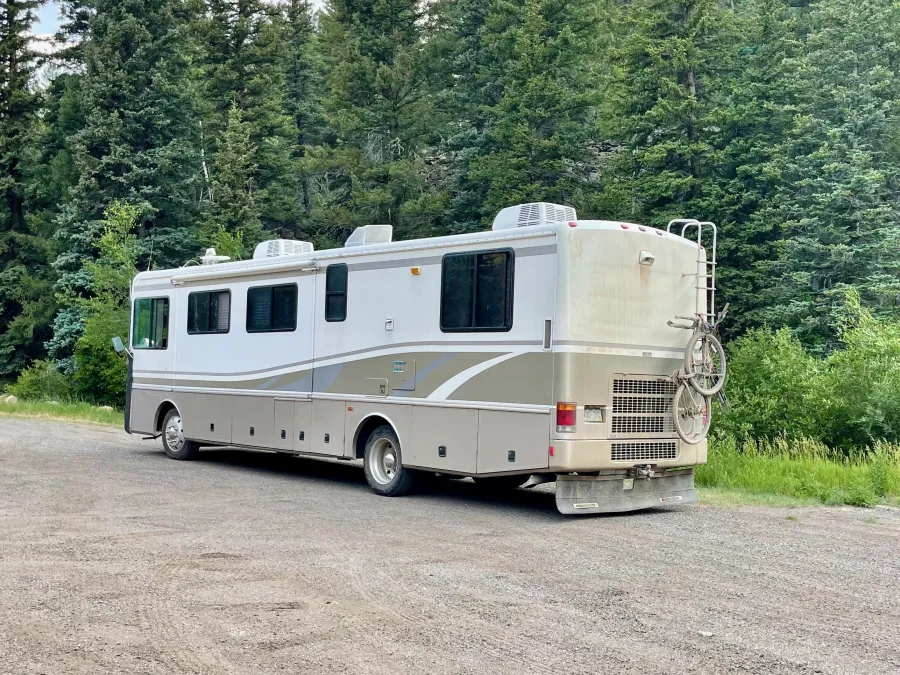 Leaving the motorhome as quickly as possible