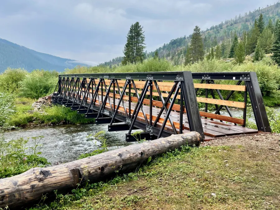 A footbridge over Clear Creek