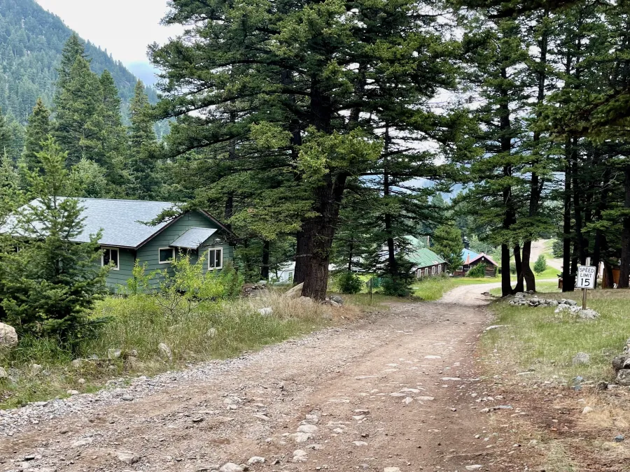 Entering the small community of Mammoth