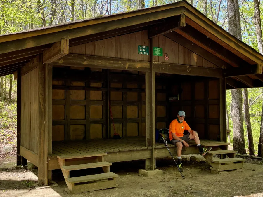 Tengo Hambre sits at Lower shoal Shelter