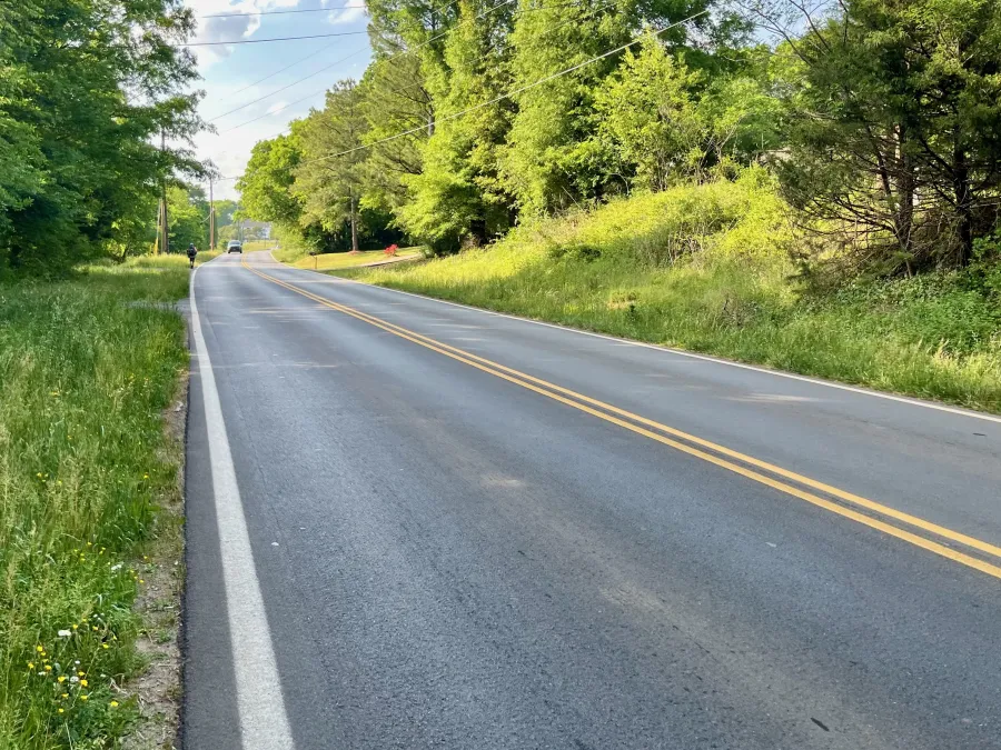 No shoulder on the road