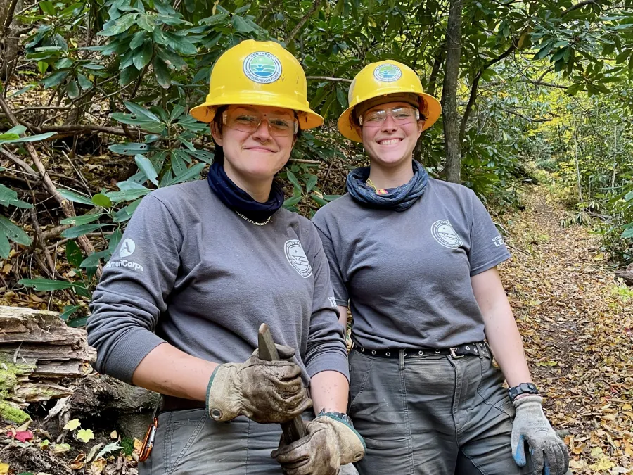 Crew members with the Southeast Conservation Corps