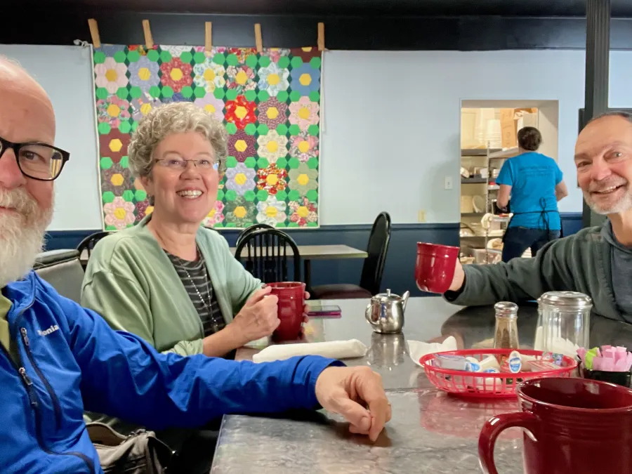 Gravity, Kim, and Polecat at Smoky Mountain Diner