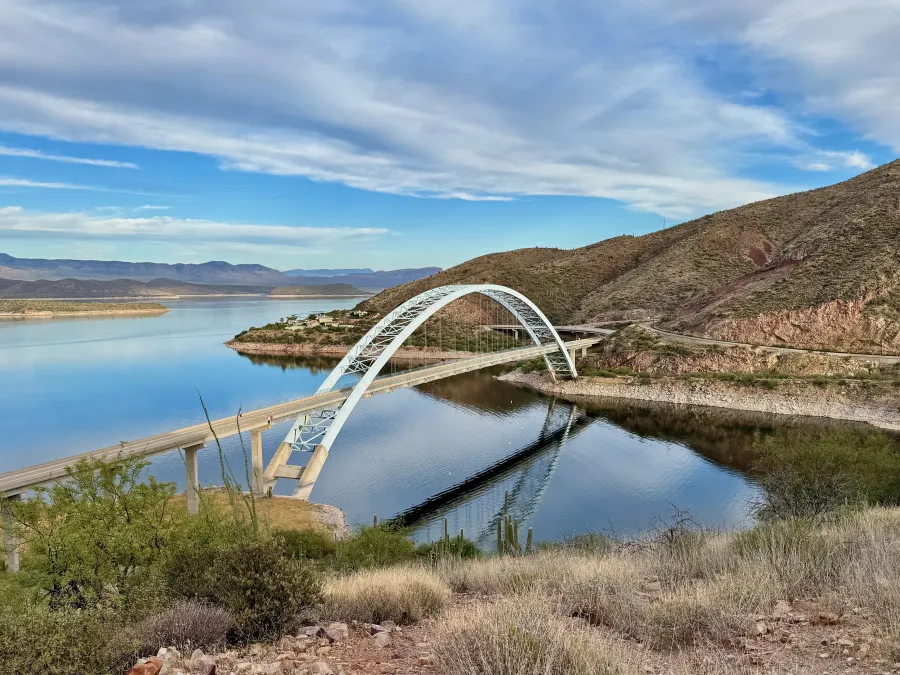 Nearing the bridge at Roosevelt Lake