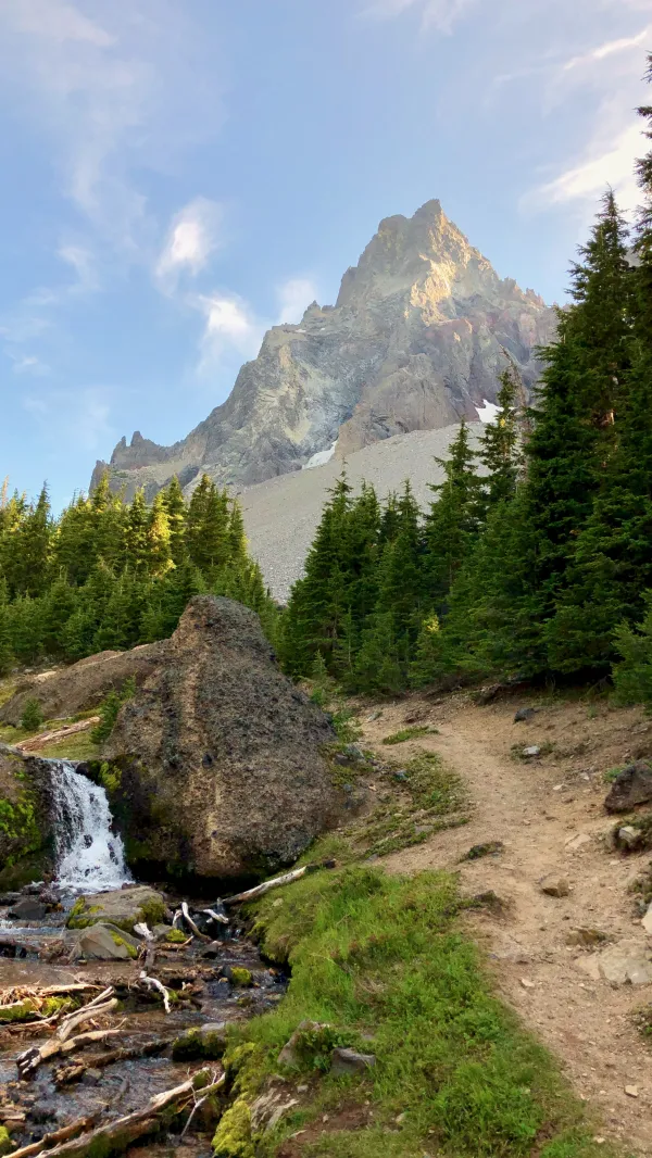 Mt. Thielsen