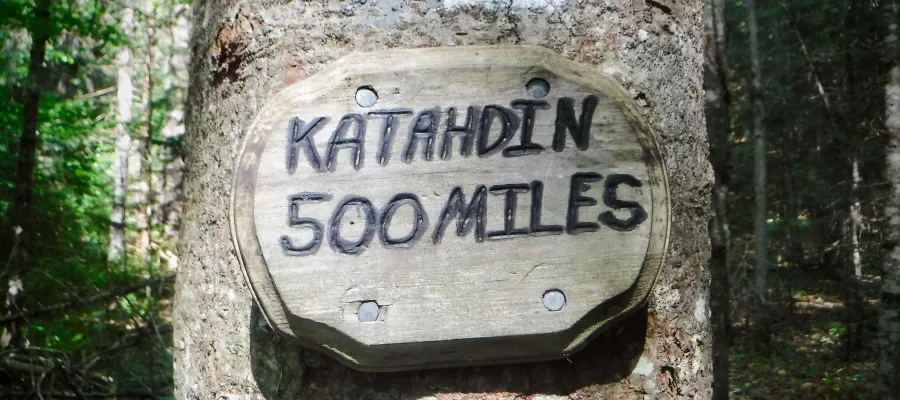 A sign that says Katahdin is 500 miles away