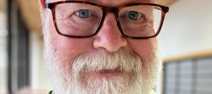 Gravity wearing glasses