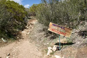 Side trail to Mike's Place