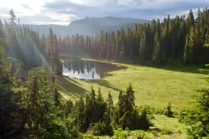 Morning sun over Crag Lake near the PCT