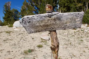 Direction sign near Silver Pass on the PCT