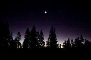 Dawn on the PCT