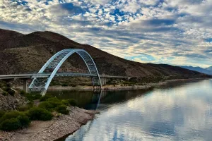 A view of the bridge at Roosevelt Lake