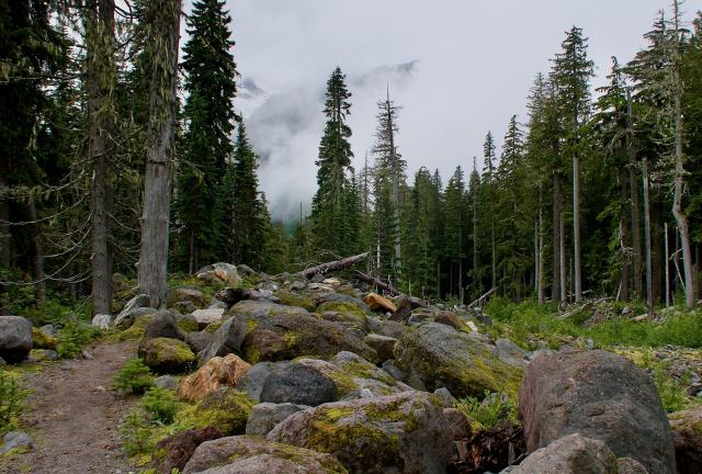Large boulders near Sitkum Creek