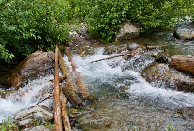 No bridge at Chetwot Creek