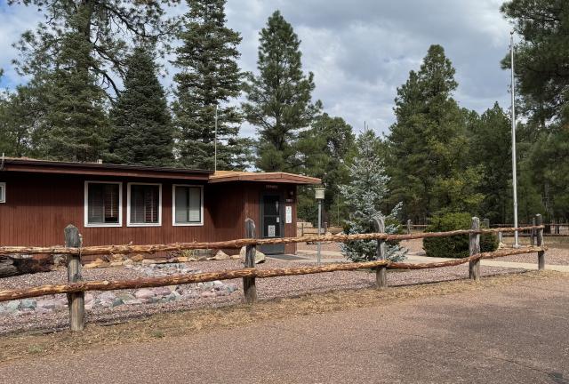 Mogollon Rim Ranger Station