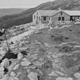 Arriving at Lakes of the Clouds Hut