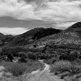 The trailhead at Beeline Highway
